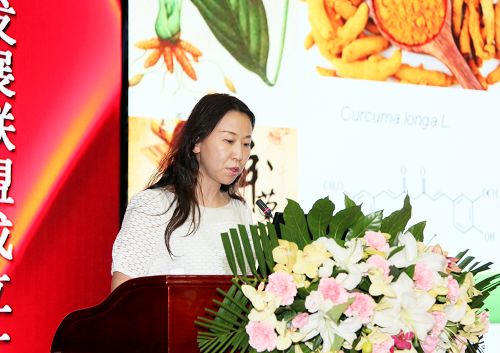 完美平台阎雪莹教授作学术报告