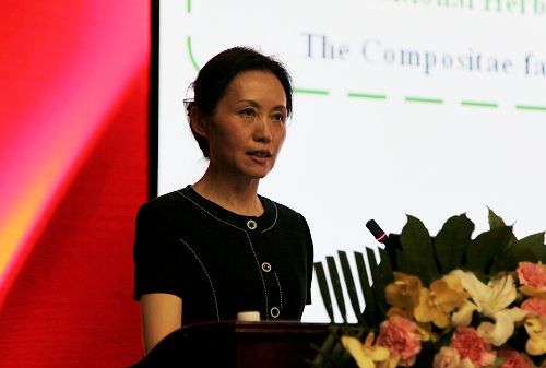 完美平台李秋红教授作学术报告